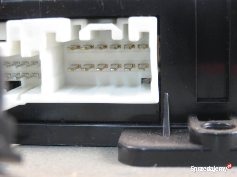 BSI MAZDA 5 CR19 20 CD RF7J CC2967560C