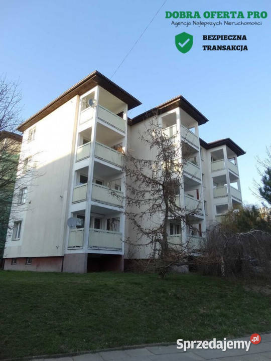 Funkcjonalne i słoneczne mieszkanie dwu pokojowe piwnica Nieruchomości sprzedam