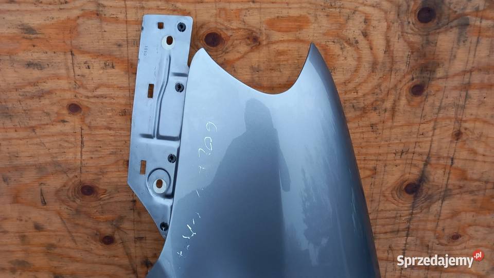 VW TOURAN I BŁOTNIK PRZÓD LEWY LA7T Zbierkowo