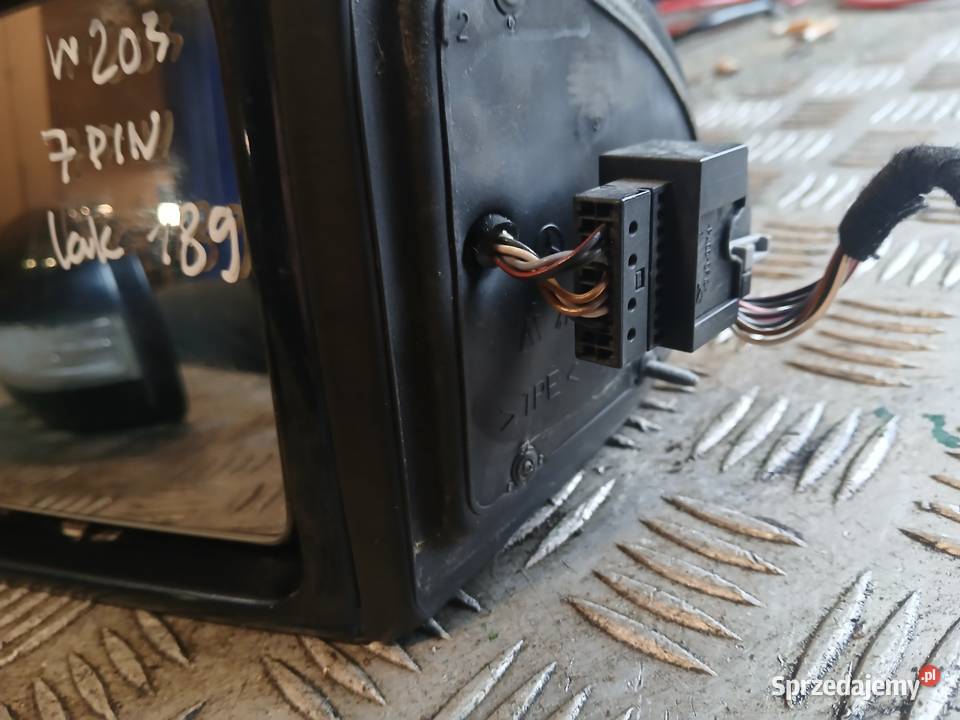 Lusterko lewe elektryczne Mercedes w203 EU Radłów