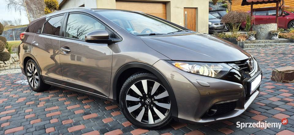 CIVIC TOURER 2015 LIFESTYLE 18B 141 ADS BIXENON garażowany Tarnów sprzedam
