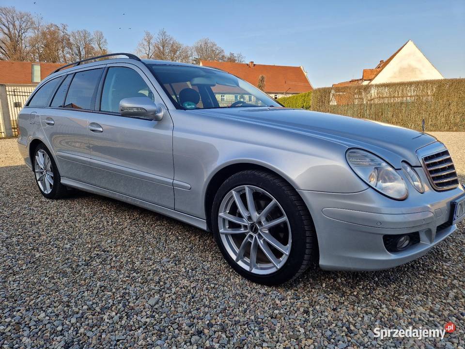 Mercedes w 211 stan wzorowy relingi dachowe Paczków