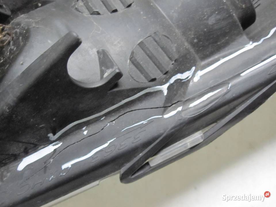 RENAULT CLIO IV 14r lampa lewy przód 010340748