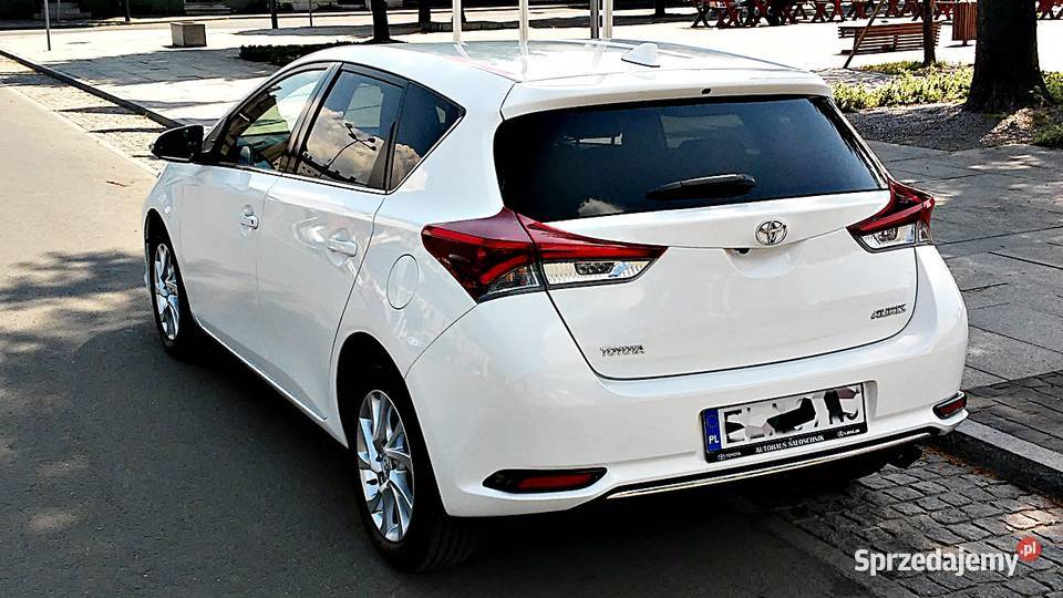 Toyota Auris 12 TURBO Łask