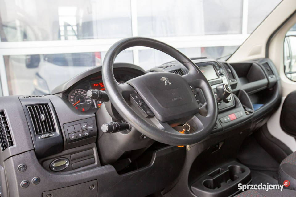 Peugeot Boxer 7OSÓB DOKA SKRZYNIA 165 NISKI biały Jarocin sprzedam