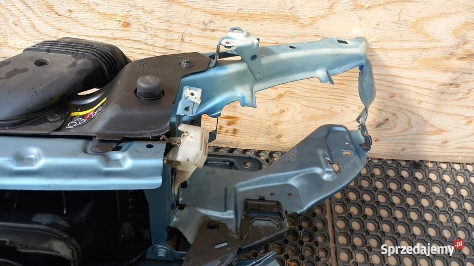 VOLVO C30 16D PAS PRZEDNI KOMPLET Pasy przednie i tylne