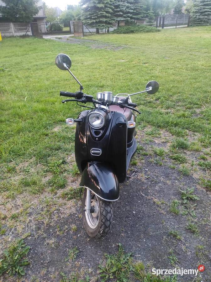 Skuter 50 z Niemiec Motocykle, skutery, quady Końskie