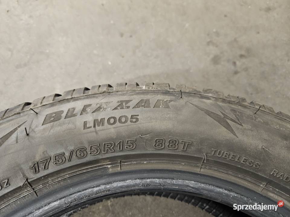 4 17565 R15 88T Bridgestone Blizzak LM005 6mm