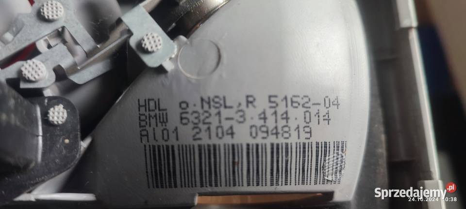 BMW E83 X3 Lampa tył tylna w klape prawa Lampy tylne Krosno sprzedam