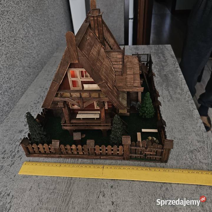 Makieta chatki góralskiej Murowana Goślina