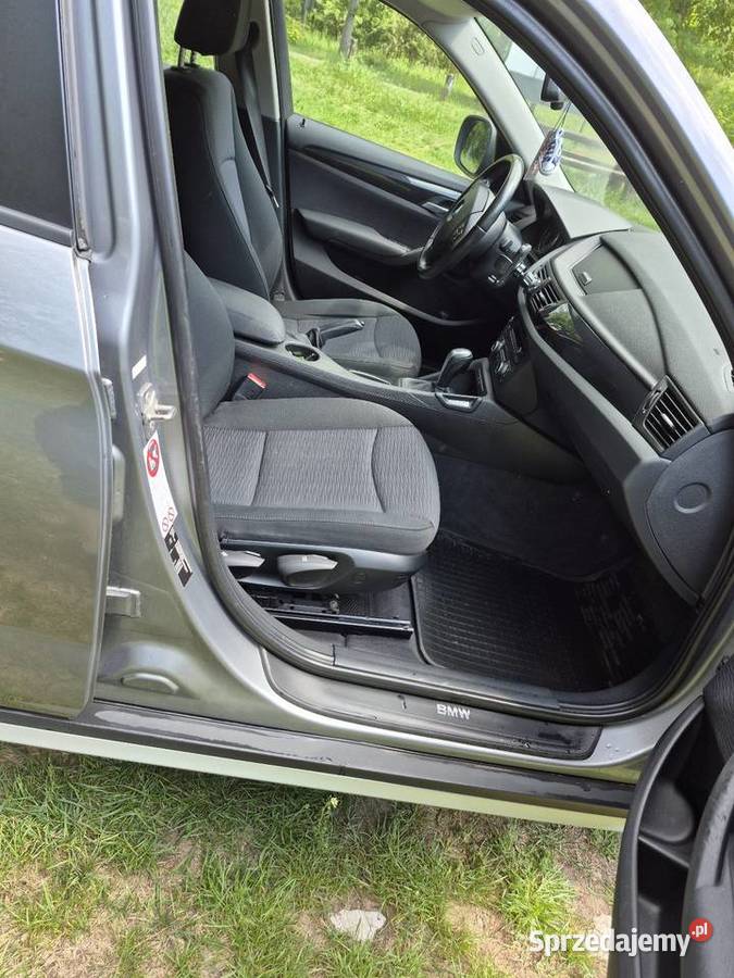 BMW X1 xDrive 4x4 zadbana zimowki Młochów sprzedam