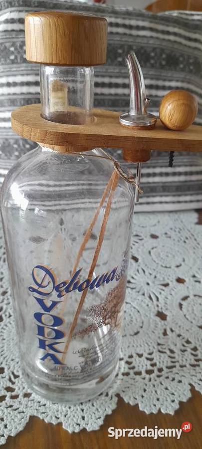 Butelki alkoholach gatunkowych inny kolor