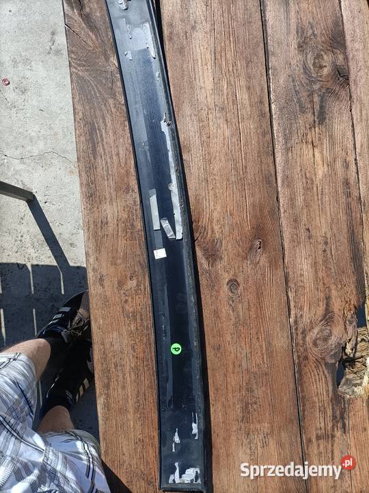 Cadillac srx 20042009 listwa dachu przód osobowe świętokrzyskie Małogoszcz