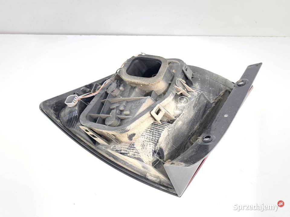 LAMPA LEWY TYŁ SKODA FABIA III 6V6945095 osobowe