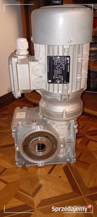 Sprzedam silnik razem z reduktorem Żyrardów