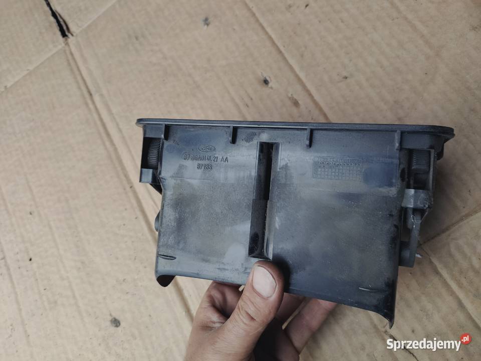 KRATKA NAWIEWU FORD SIERRA osobowe Wyposażenie wnętrza lubelskie Kamień-Kolonia