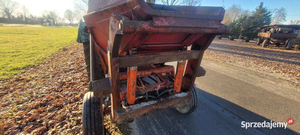 Wywrotka 1osiowa nieuszkodzony Huta Szklana