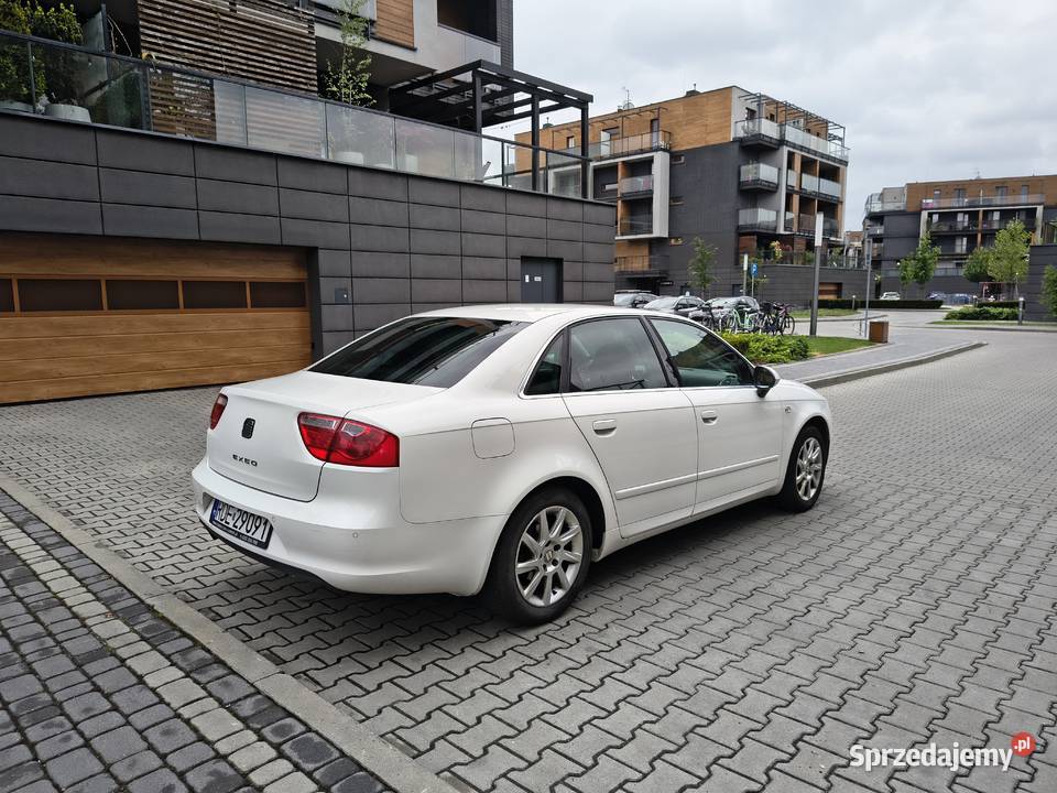 Seat Exeo Seat Exeo 18T benz 150 2009r 1781cm3 Kraków