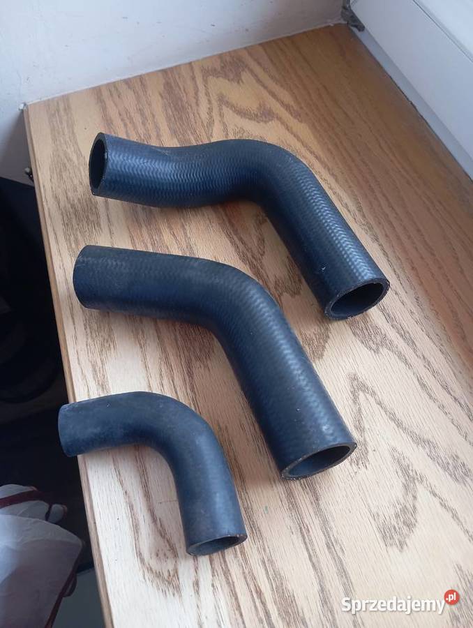 WĘŻE pompy wodne PRZEWODY CHŁODNICY FARM MOT pomorskie sprzedam