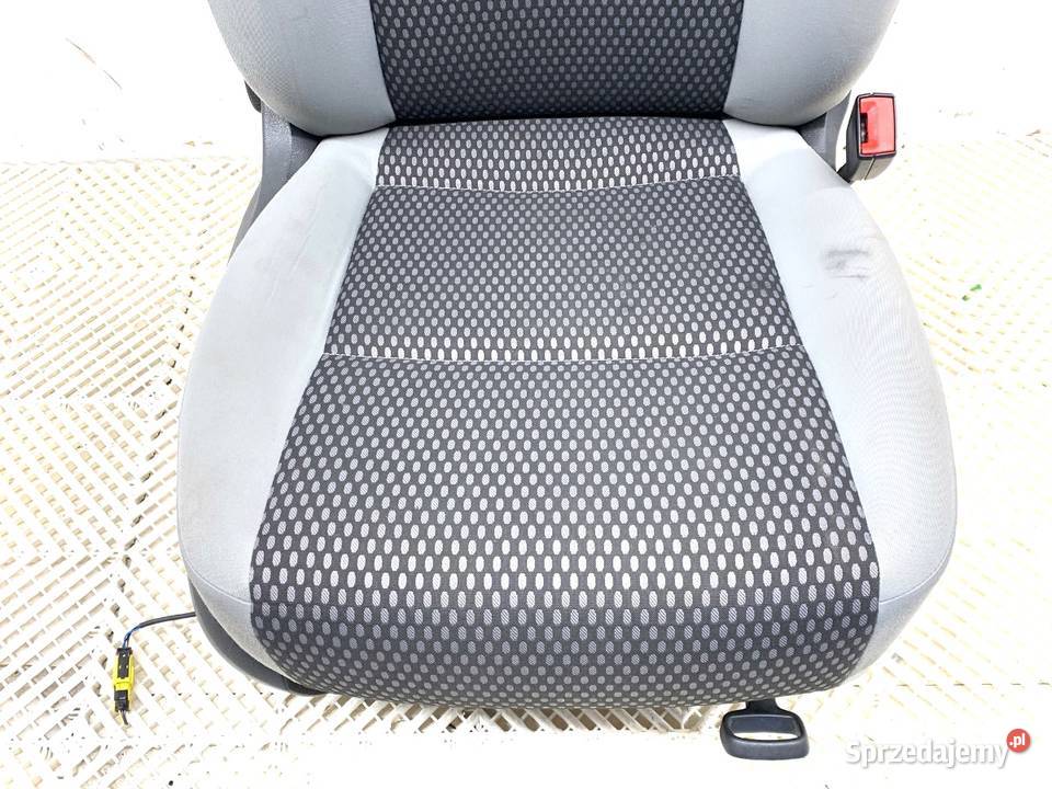 FOTEL PRAWY PRZÓD VW TIGUAN SUV 0718 SIEDZENIE osobowe Wyposażenie wnętrza