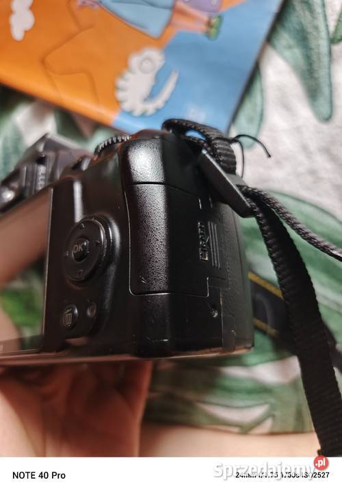 Nikon D3000
