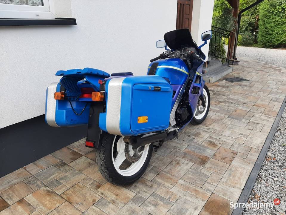Honda vfr 750 1989 przebieg 65 elektryczny starter świętokrzyskie Chobrzany