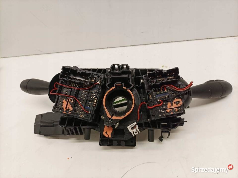 PRZEŁĄCZNIK ZESPOLONY 255676020R Dacia Logan II świętokrzyskie