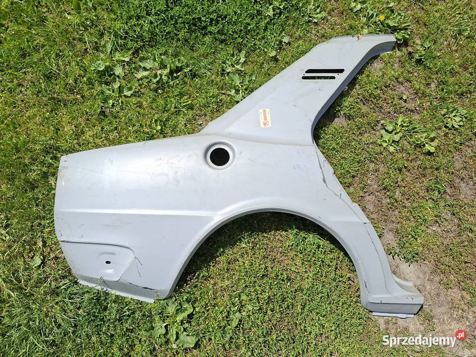 Błotnik prawy tył Skoda 105 120 łódzkie Łódź