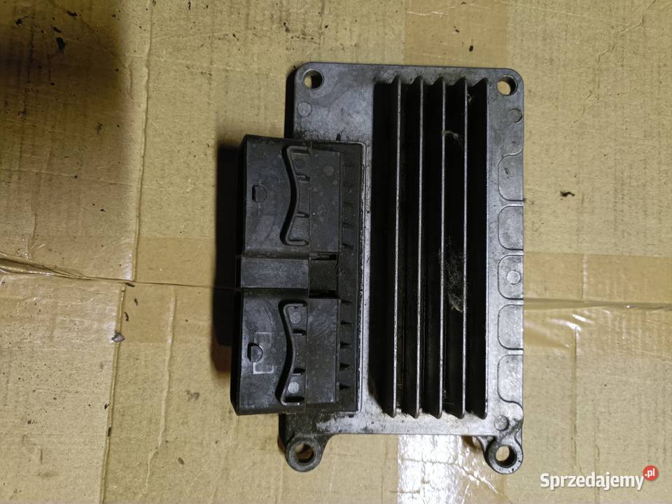 Sterownik ECU Silnika Renault Clio 2 II 12