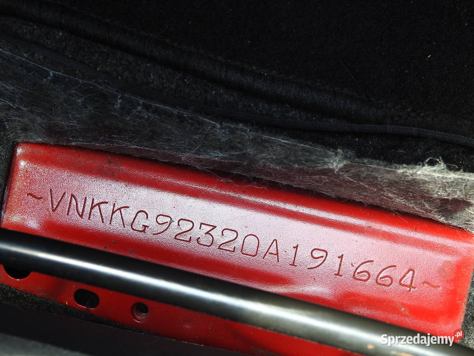 TOYOTA YARIS KOBIETY BEZWYPADKOWA 130 KLIMA benzyna Warszawa