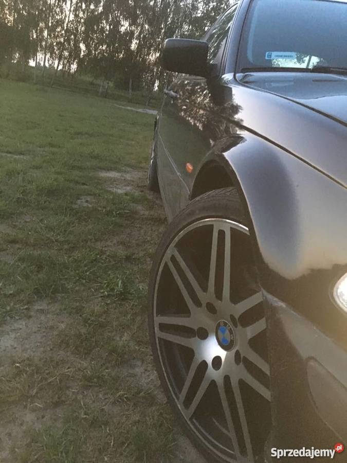 Sprzedam Bmw e46 19 benzyna 1998 Czarna sprzedam