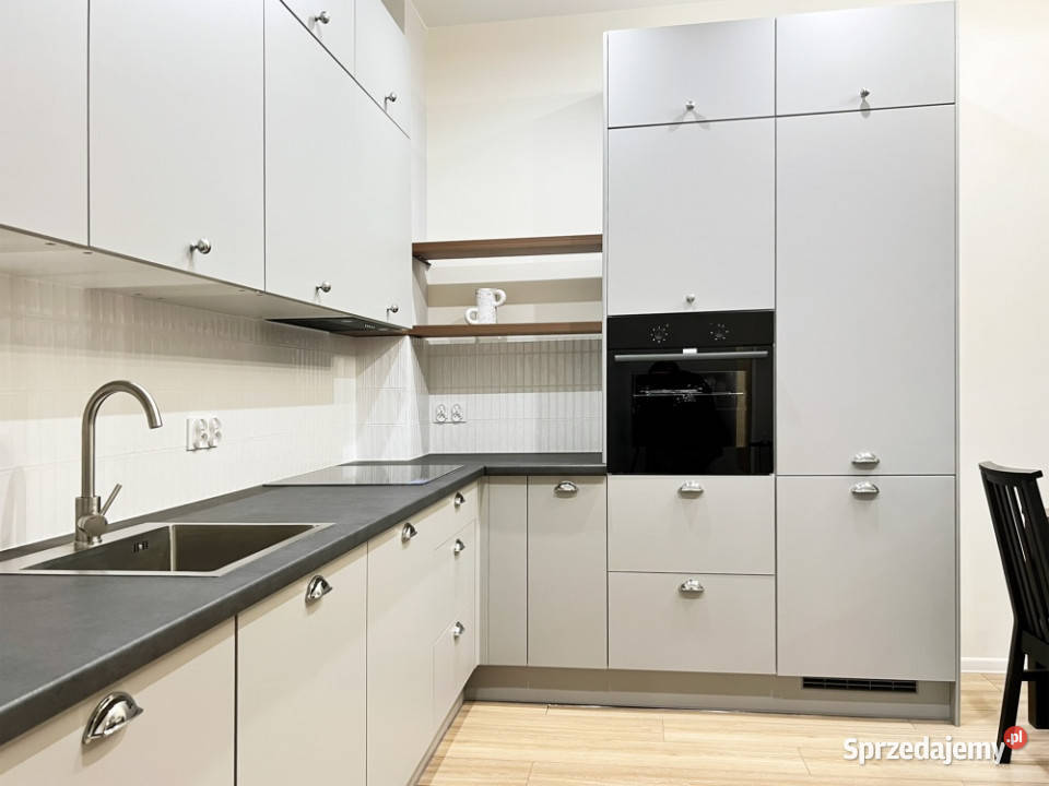 Jasne przestronne 4pokojowe mieszkanie w 2 piętra Sosnowiec