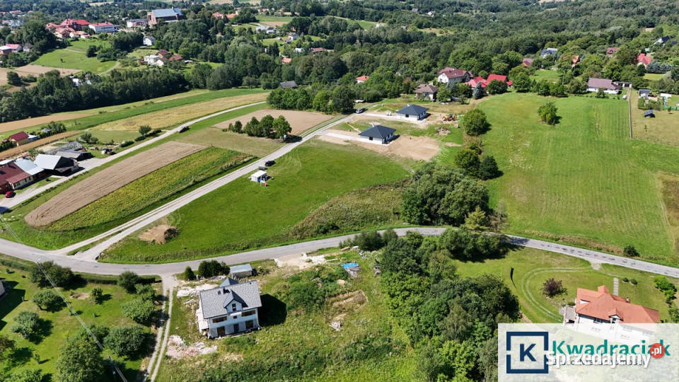 sprzedaży gruntu Kombornia 2337m2 sprzedam