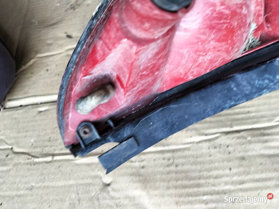 PMONDEO KOMBI MK3 MK 3 LAMPA TYŁ TYLNA PRAWA lampy tylne Kamień-Kolonia