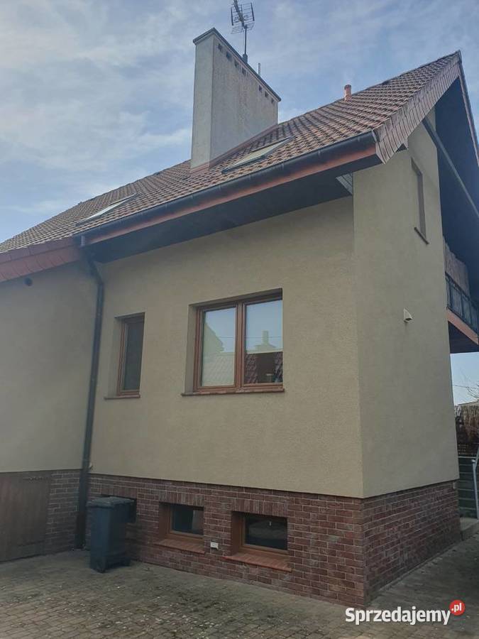 ładny dom w centrum miasta 240m2