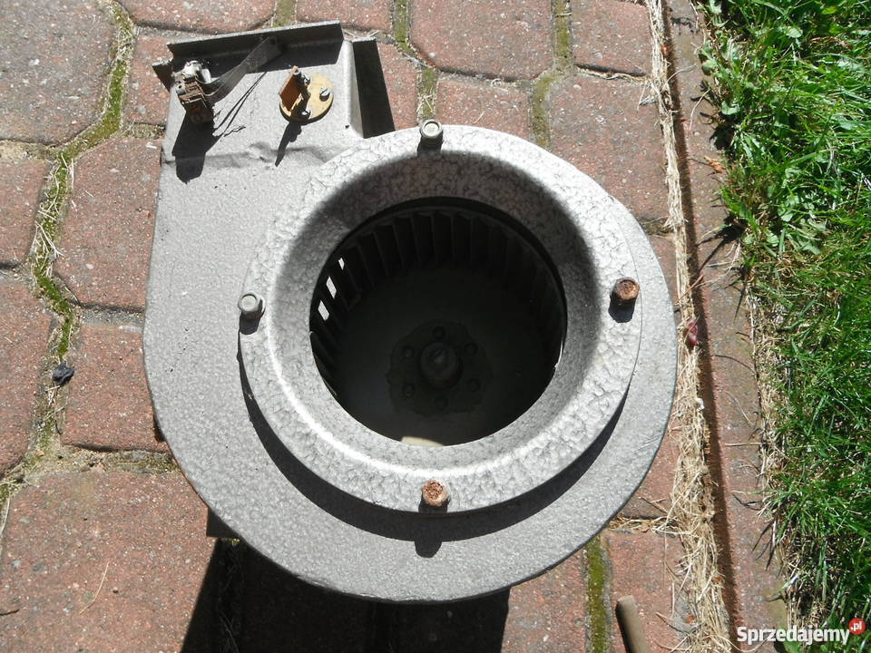Silnik DT75W z dmuchawą 2800 obrmin 220V 04A Chlewiska