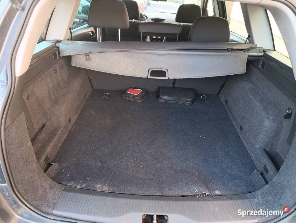 Opel Asra H kombi 2010r 14 benzyna bezwypadkowy Astra śląskie Koziegłowy