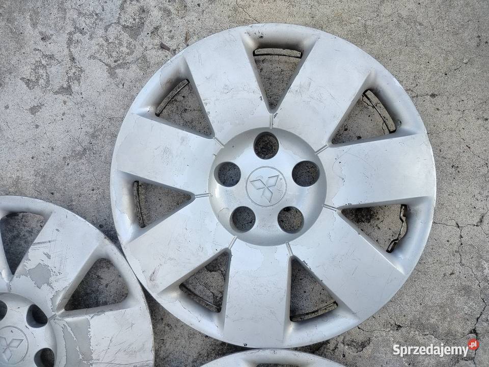 Kołpaki Mitsubishi 16 trzy sztuki Kołpaki Skarżysko-Kamienna