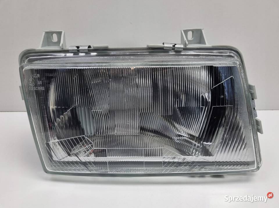 Saab 9000 8491r PRZEDNIA LAMPA PRAWA PRAWY PRZÓD Janów