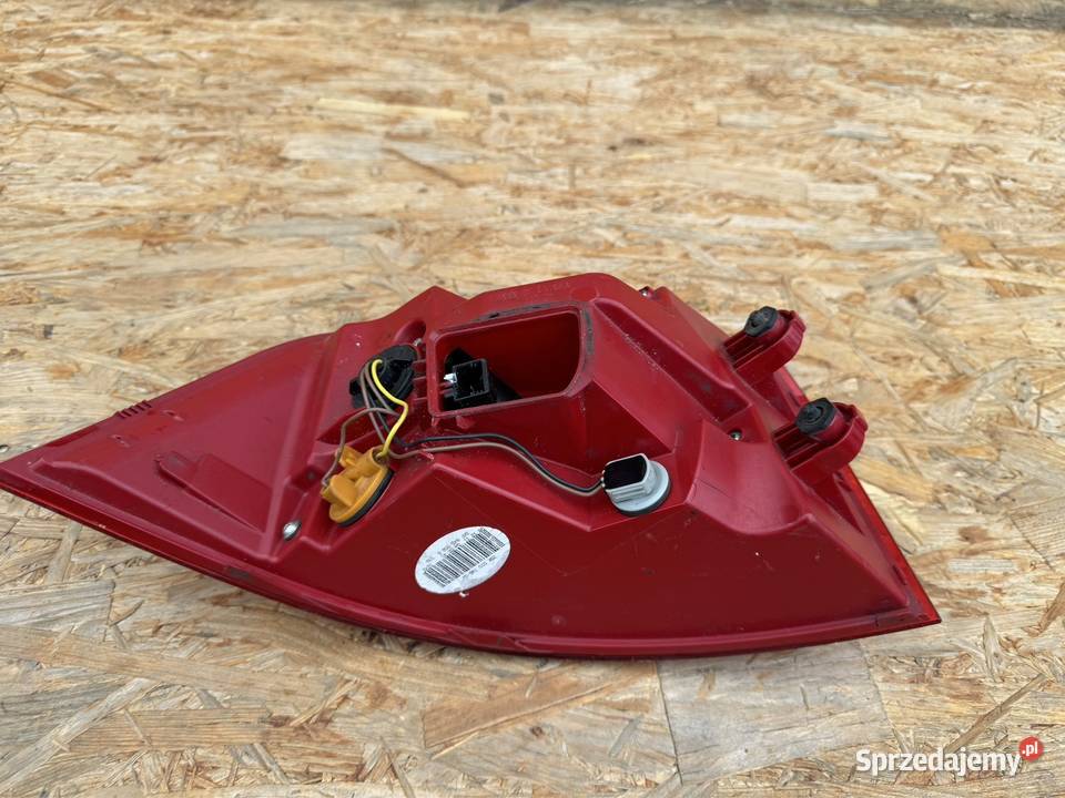 Lampa tył prawa rh vw Volkswagen Passat b7 led prawe Oświetlenie Międzychód sprzedam