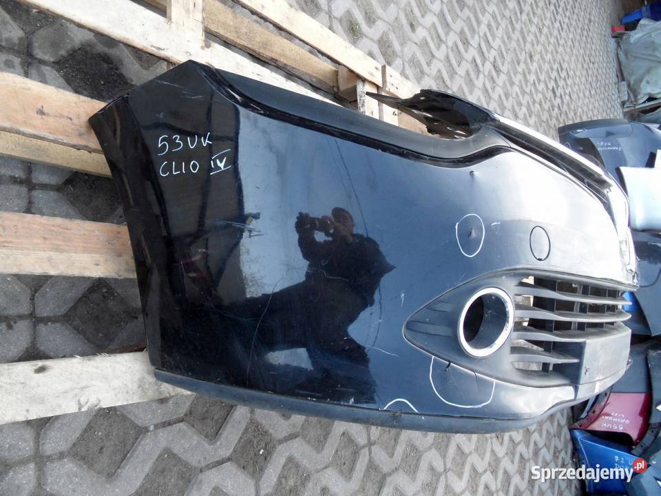 RENAULT CLIO IV 14r zderzak przód świętokrzyskie