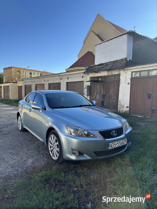 Lexus is 220