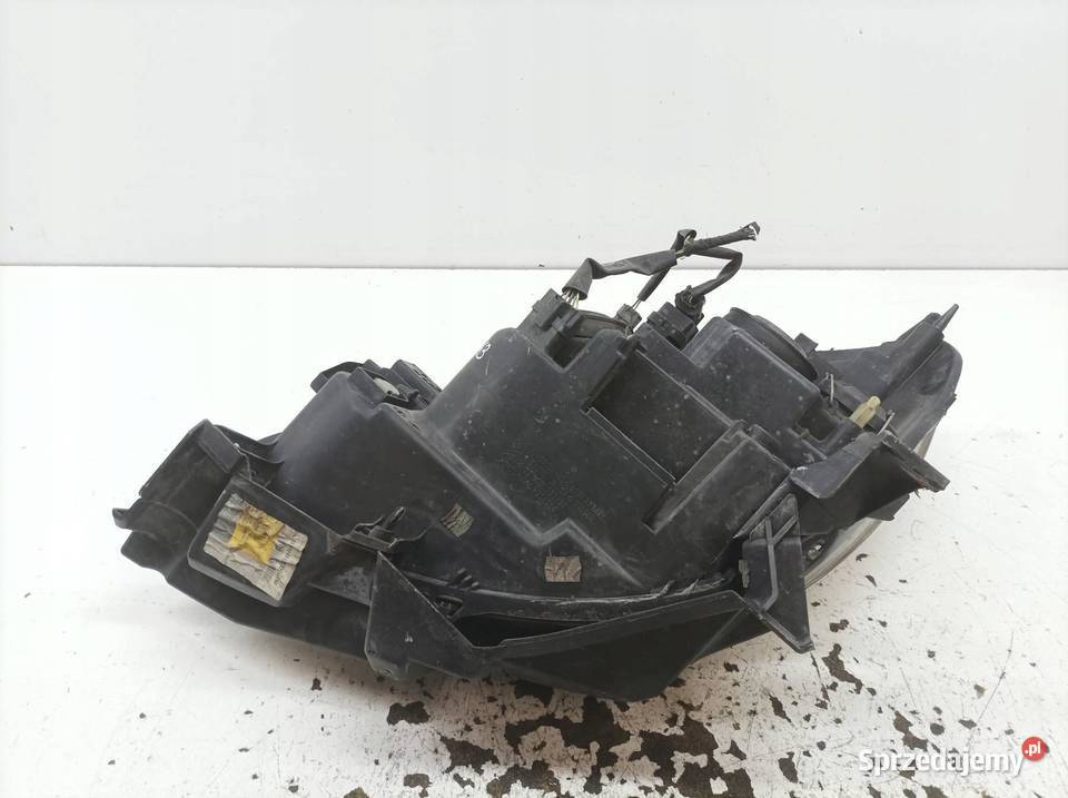 LAMPA PRZÓD PRAWA 7701061076 Renault Clio III