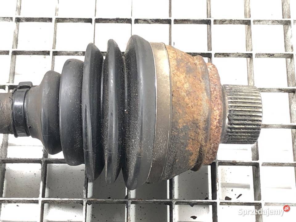 PÓŁOŚ PRAWY PRZÓD AUDI A5 8T 30 240 0717 PRZEGUB sprzedam