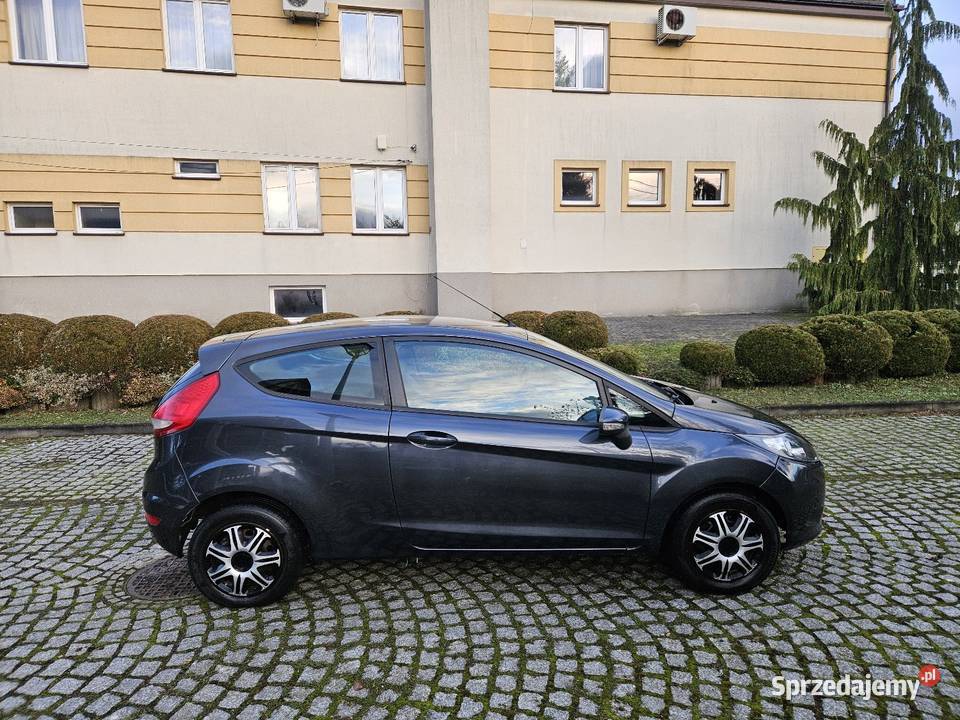 Ford Fiesta 2009r 12Benz 82 Niski Przebieg Klima Ryglice sprzedam