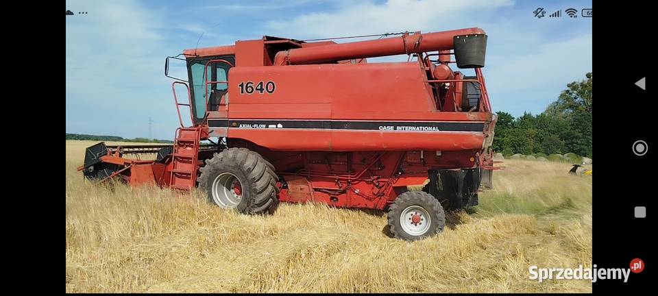 Kombajn zbożowy torowy Case 1640 Axial Flow Rejowiec Fabryczny