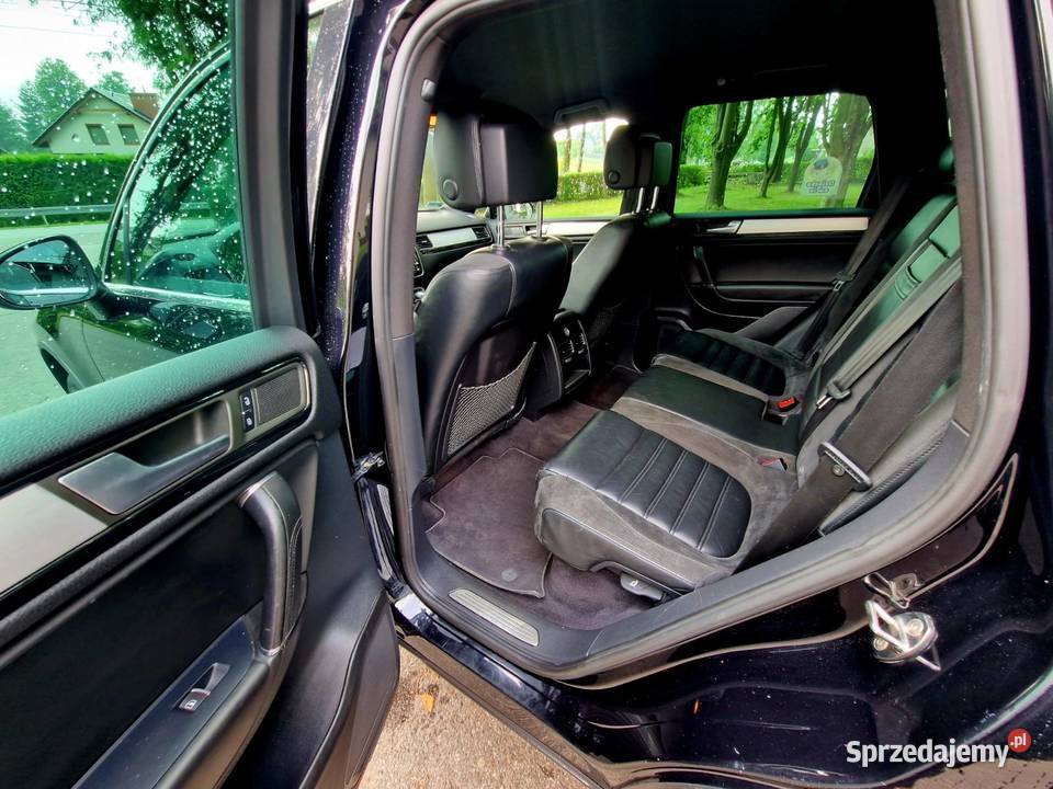 Volkswagen Touareg 30 TDI Rok produkcji 2011 Pszczyna