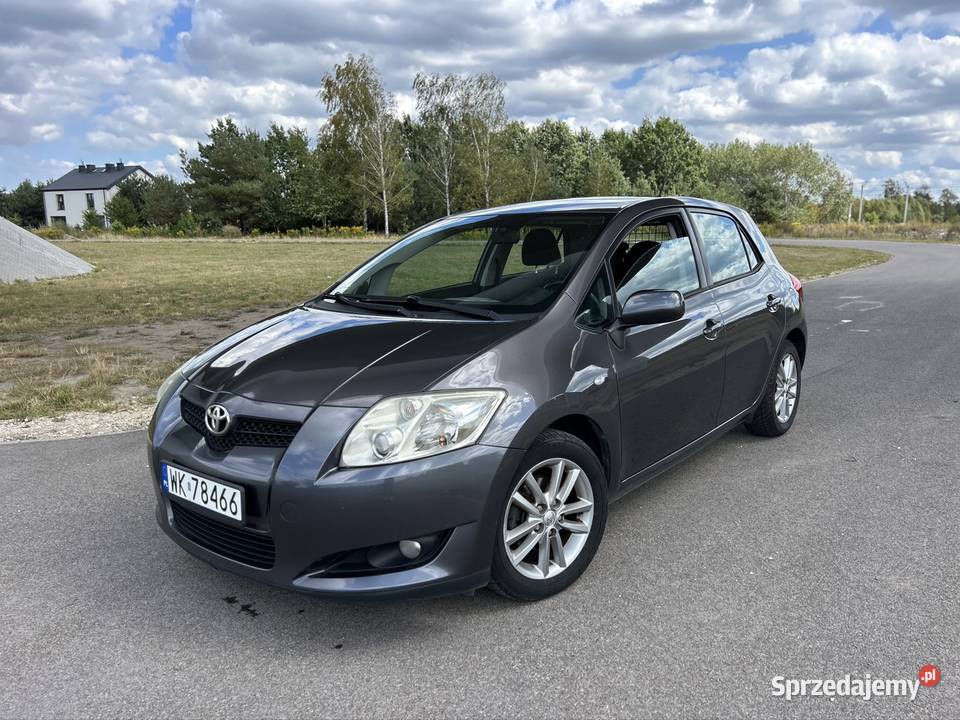 Toyota Auris 16 16v 2009r 1600cm3 Osowiec