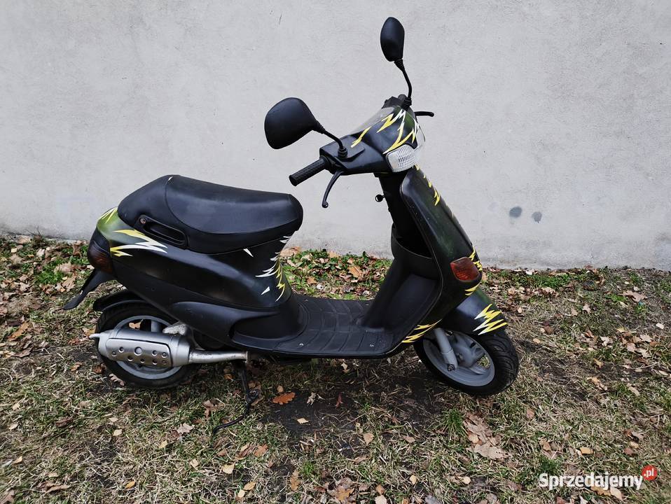 Skuter Piaggio ZIP 50 w całości sprzedam