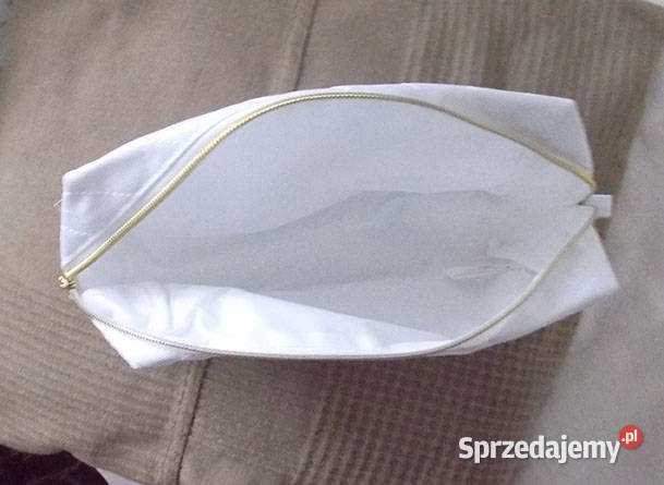 nowa kosmetyczka pakowna kosmetyczka biała zachodniopomorskie Szczecin